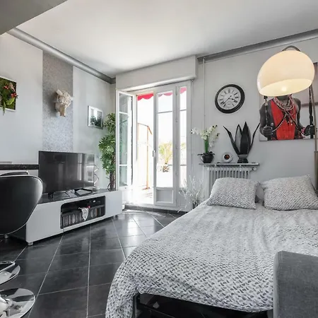 Le Mantega - F2 Moderne,centre Ville, 2 Grandes Terrasses,climatisation, Ascenseur Nice