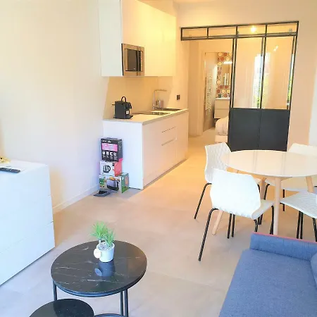 Baie Des Anges 2p 304 Appartement *