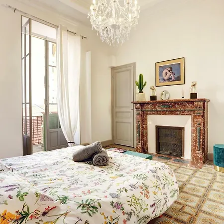 Appartement Le Philibert - Splendid, 6 Bedrooms, 12p, Renovated, Port, A/c Nice