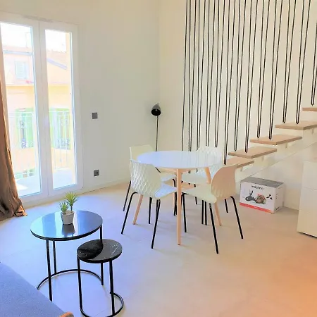 Duplex Dernier Etage Balcon 507 Appartement *