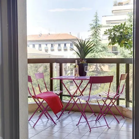 Appartement Grand Center At 2 Minutes Walk From The Nice