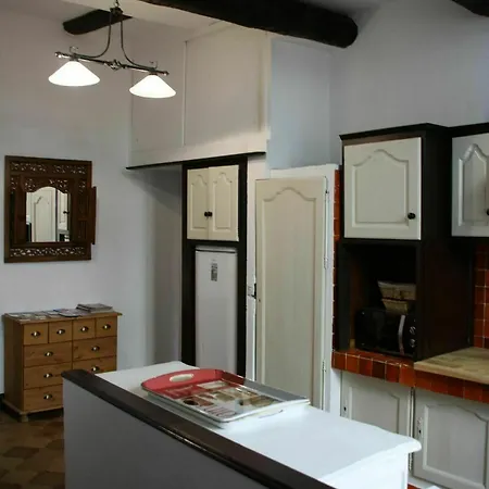 L'oustaria 3 Bedrooms Apartment, Old Town Nice