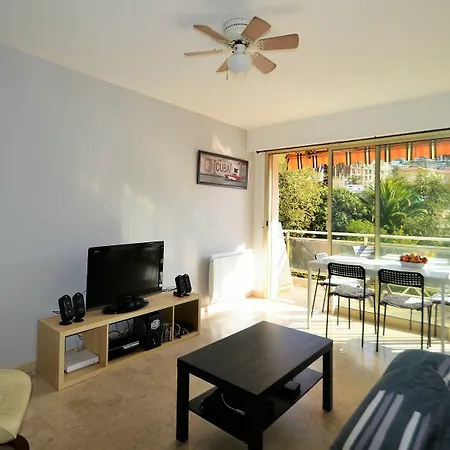Lympia Apartment *
