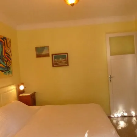 Couette-café Bennecourt Nice