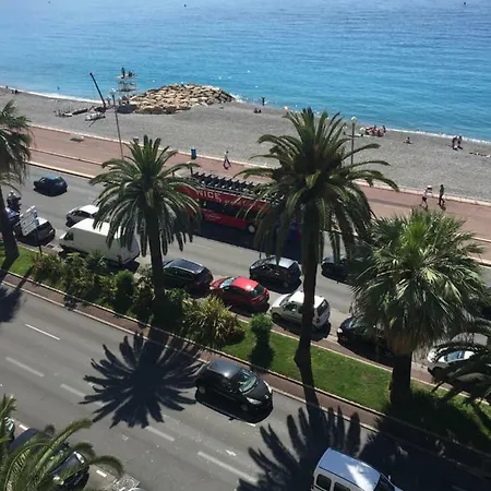 Beachfront Promenade Des Appartement