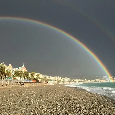 Carré D'or Very Near The * Nice