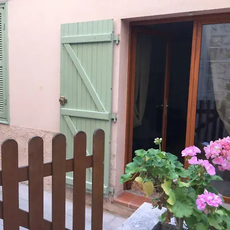 Cosy Poullan, 2-bedroom Apartment, 200 M From The Appartement