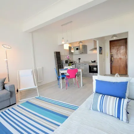 Promenade Sea Front Apartment Nice