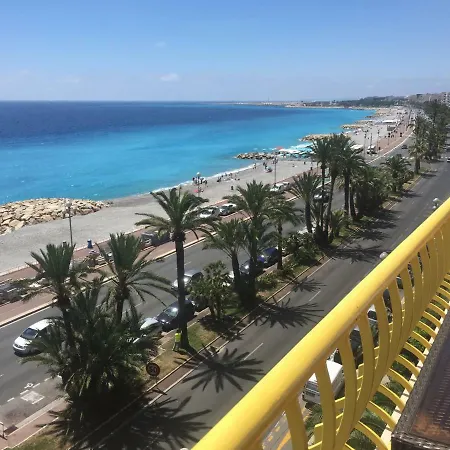 Beachfront Promenade Des Appartement *