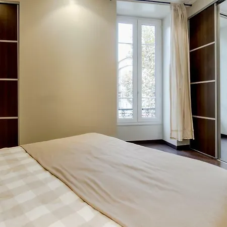 Appartement With Parking In Near The Harbor *