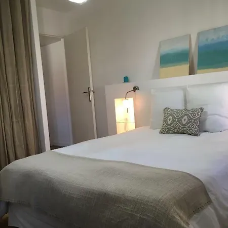 Apartment Charme Mediterraneen Votre Pied A Terre Au Coeur Du Port De