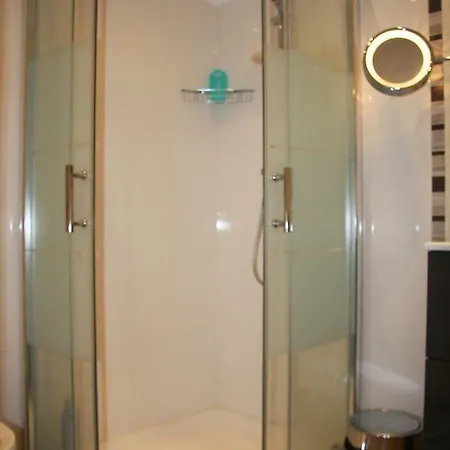Very Central With Terrace Apartment Nice