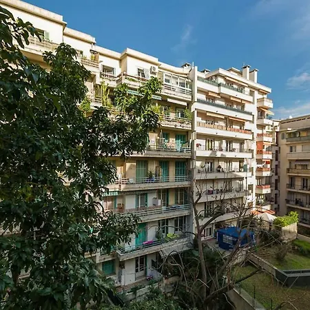Appartement Center Nice,1 , 2 Balcons *