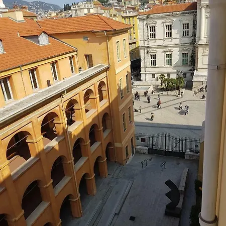 Appartement Studette En Plein Cœur Du Vieux