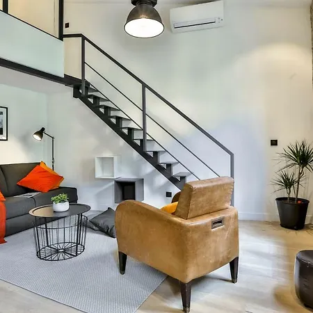My Casa - 4 Place Massena - Duplex Appartement