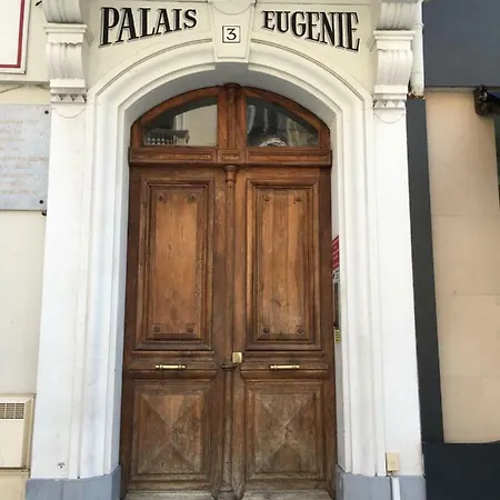 Homelivia, Frida, Mezzanine, Déco Raffinée Et Balcon Appartement
