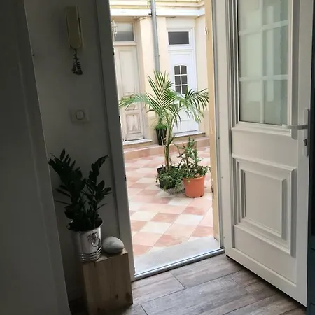 Appartement Garden Carras