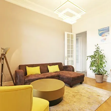 Appartement Splendid In The Heart Of Nice