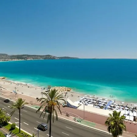 Beachfront Promenade Des Appartement Nice