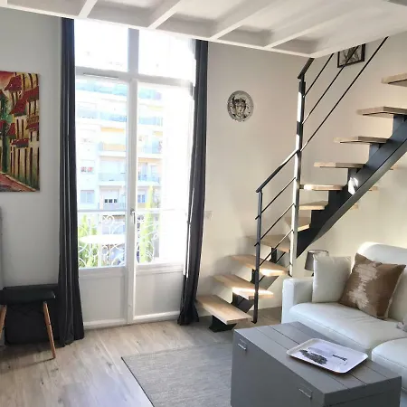 Apartment Le Nid Nice