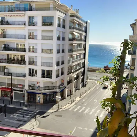 City Promenade Apartment *