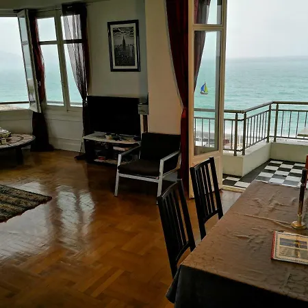 Le Mirage, Sea Front View, 3 Bedrooms, 100m Apartment Nice