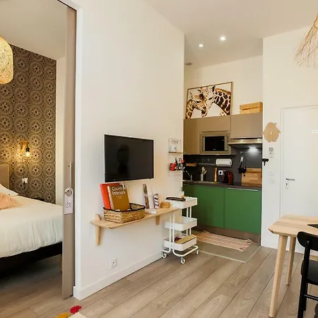 2 Pieces Proche Promenade Et Tram Appartement Nice