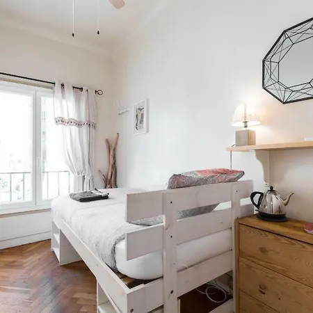 6 Bedrooms Seaview House, Old Town Apartment *