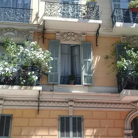 Chambres A Louer Couette-café Nice