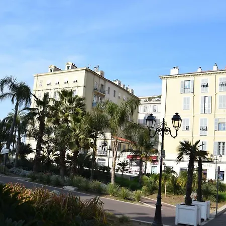 Jade Duplex - No Better Location In Appartement *