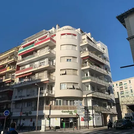 City Promenade Apartment *
