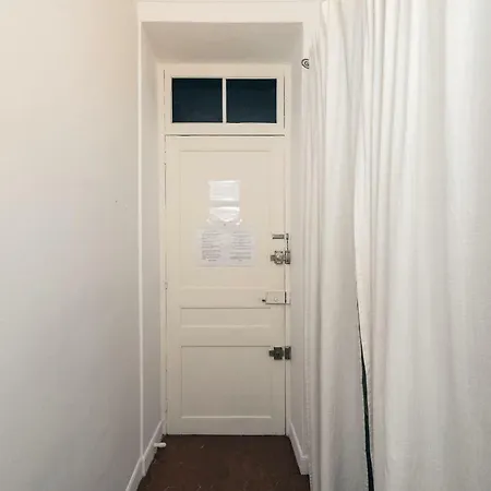 Alma'S Hyper Center Studio Apartment *