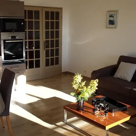 Très Bel Vue Mer à Appartement *