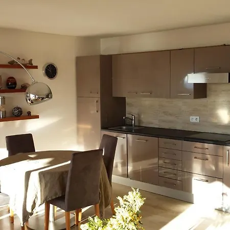 Appartement Très Bel Vue Mer à *