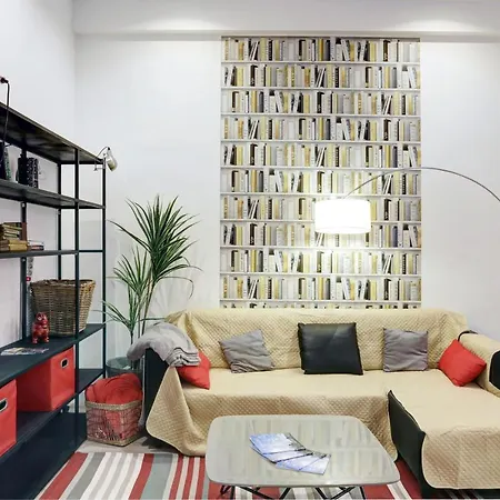 Apartment 2 - F4 Spacieux Et Confortable Au Centre Du Vieux-nice Nice