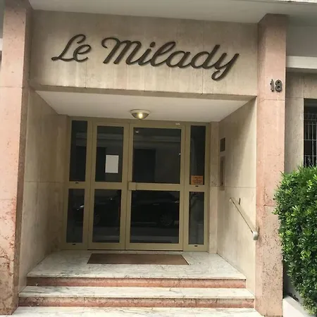 Appartement Centre Proche De *