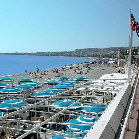 Apartment Superbe In At 450m From The Sea With Clim Nice