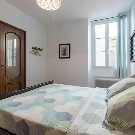 Bright Old Town Appartement