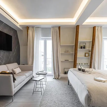 Le Dortoir Boutique Suites 4*