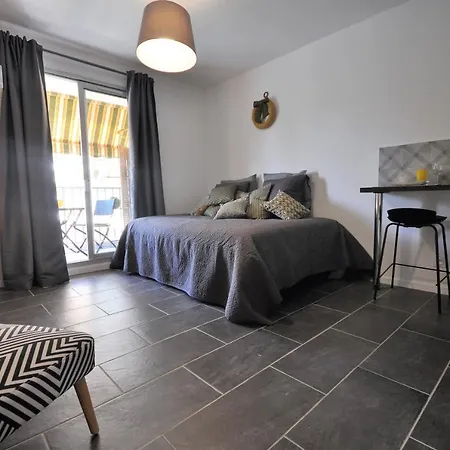Des Fleurs Appartement Nice
