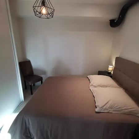 Appartement 2 Pièces Vieux-nice S Nice