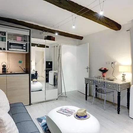 Le Saint Joseph - Old Tow, 2 Appartments In 1 Appartement
