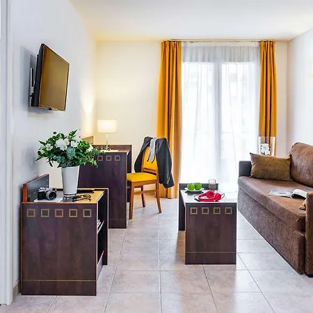 Adagio Access Garibaldi Appart hôtel Nice