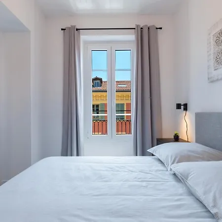 Appartement 3 Fodere - Magnifique 2 Pièces - Quartier Du Port - Dernier étage