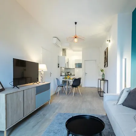 Appartement 3 Fodere - Magnifique 2 Pièces - Quartier Du Port - Dernier étage *
