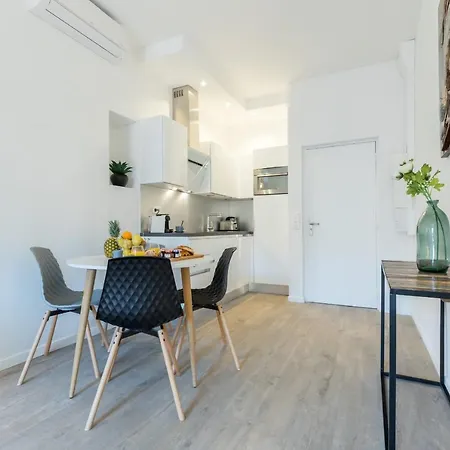 Appartement 3 Fodere - Magnifique 2 Pièces - Quartier Du Port - Dernier étage Nice