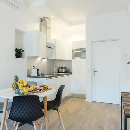 3 Fodere - Magnifique 2 Pièces - Quartier Du Port - Dernier étage *