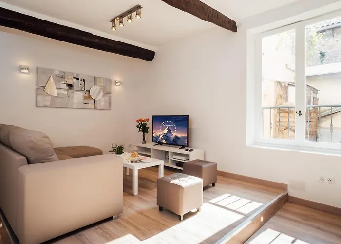 L\'Authentic - Warm 3-Bedroom In The Heart Of Old Nice Welkeys