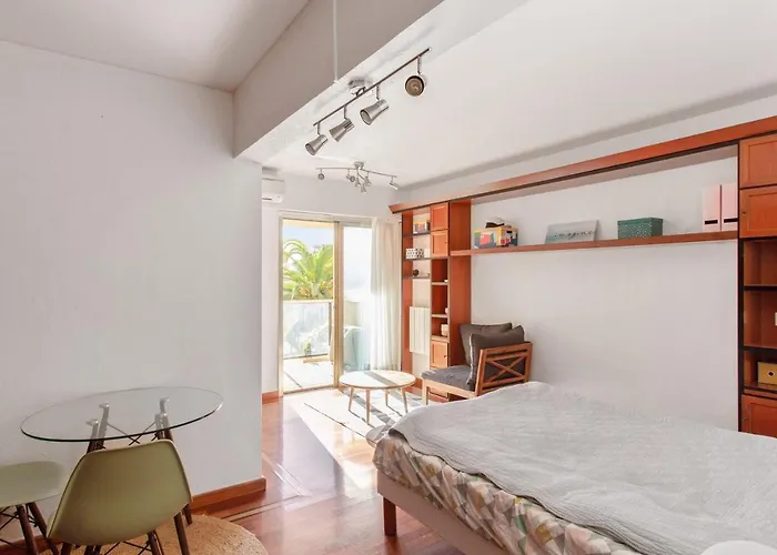 Classy Studio With Ac And Seaview Balcony In Nice Near Beach - Welkeys