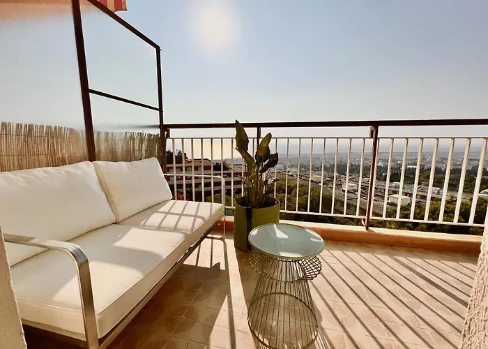 Aparthotel Riviera - Superbe Studio Piscine Et Parking - Fabron - Terrasse De Nicerama